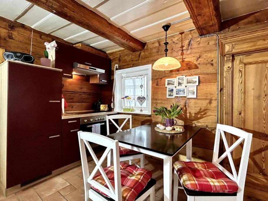 Rustikales Studio-Apartment Blockstube Im Haus Selma Großschönau Kültér fotó